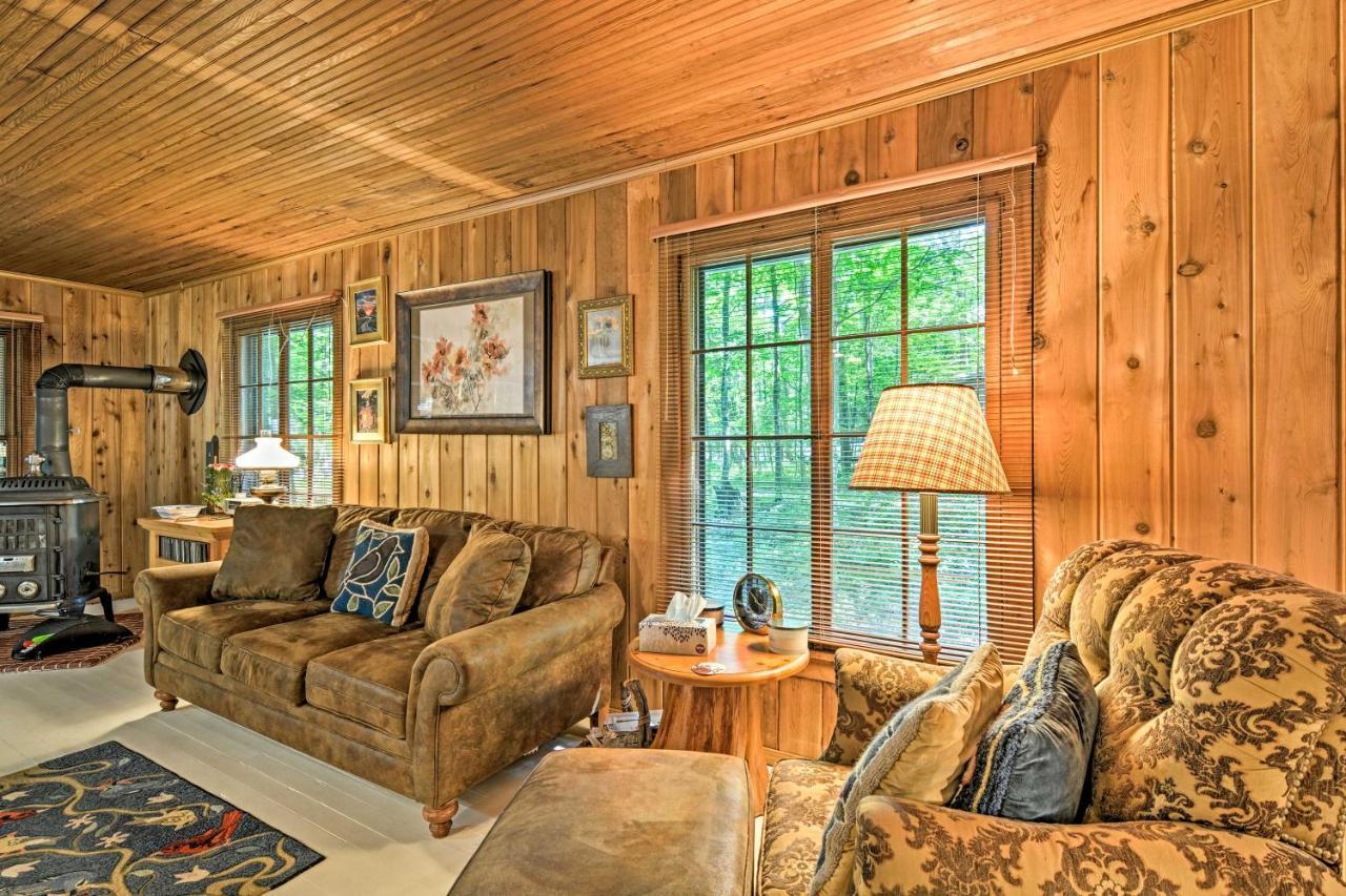 Pet-Friendly One Crow Cottage In Harbor Springs! מראה חיצוני תמונה