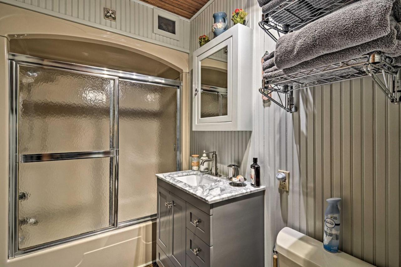 Pet-Friendly One Crow Cottage In Harbor Springs! מראה חיצוני תמונה